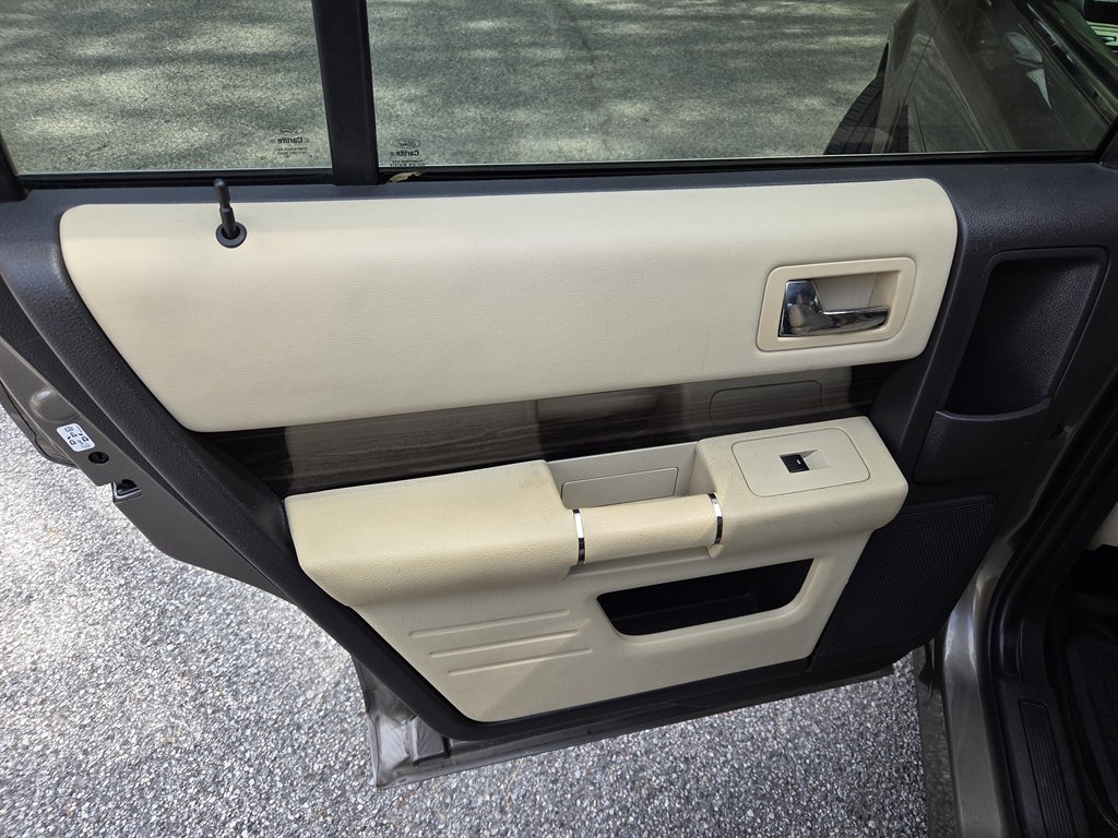 2013 Ford Flex SEL - Photo 18