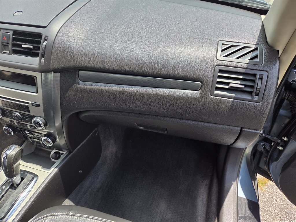 2011 Ford Fusion SEL - Photo 14