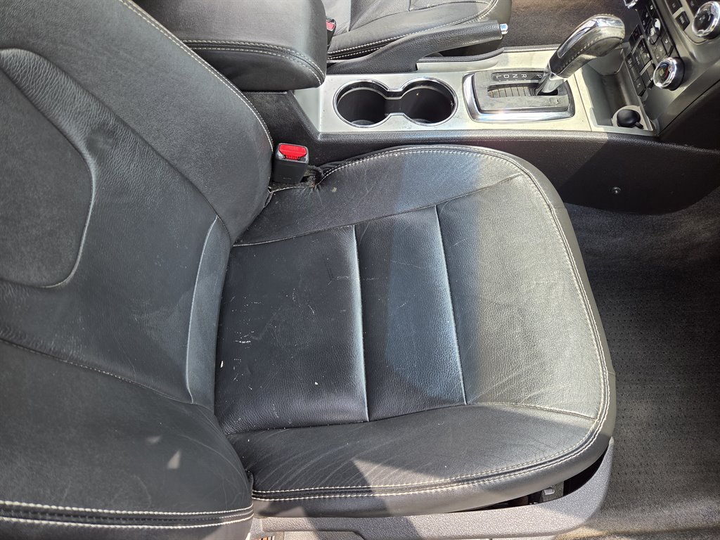 2011 Ford Fusion SEL - Photo 13