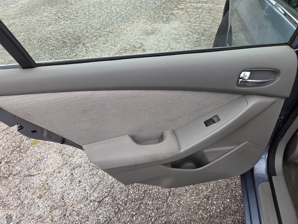 2012 Nissan Altima S - Photo 19