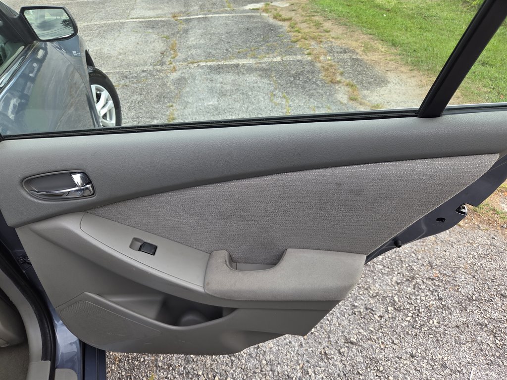 2012 Nissan Altima S - Photo 21