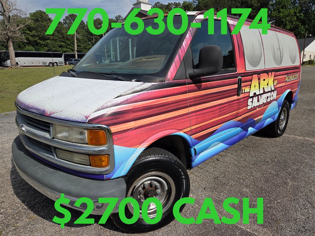 1999 Chevrolet Express's photo